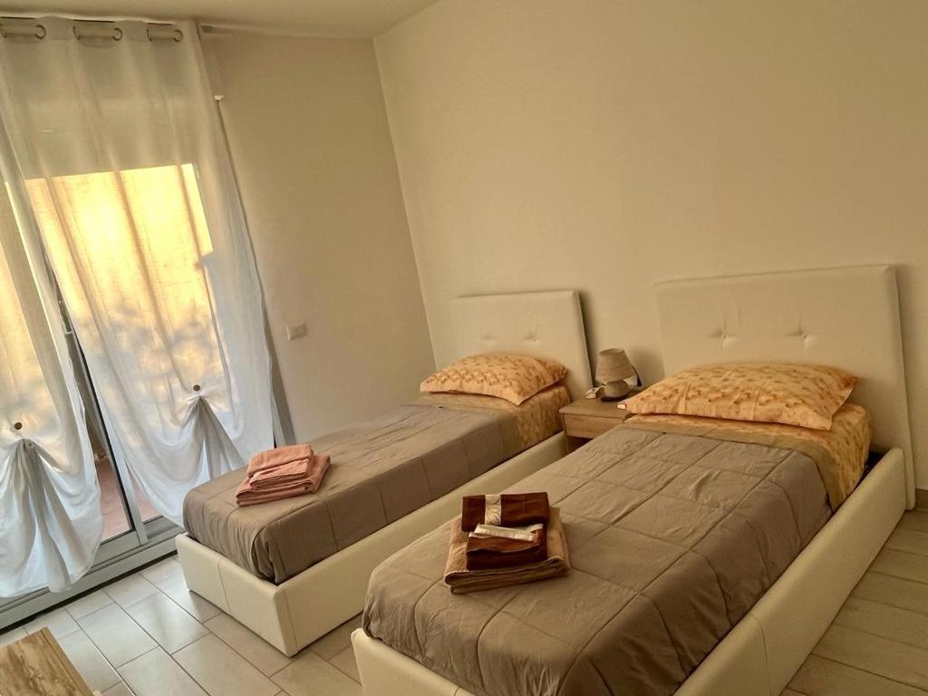 Einaudi Apartment Cologno Monzese Eksteriør billede
