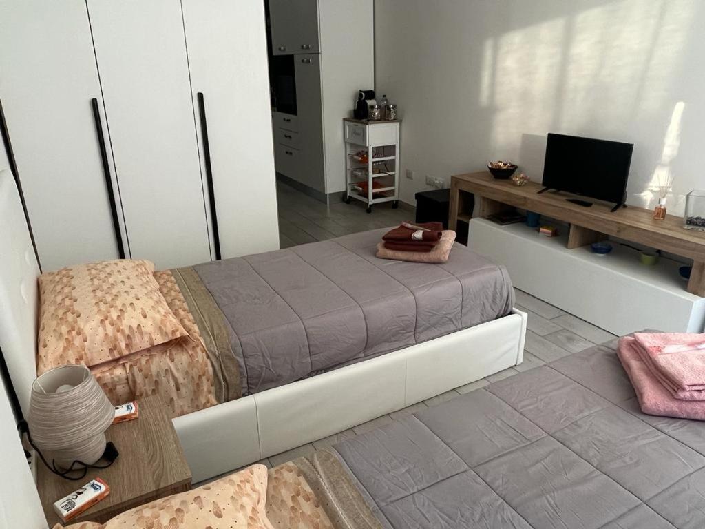 Einaudi Apartment Cologno Monzese Eksteriør billede