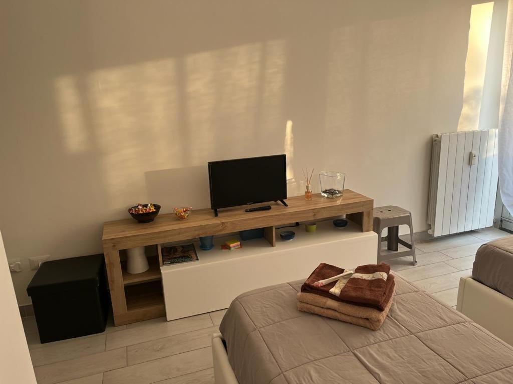 Einaudi Apartment Cologno Monzese Eksteriør billede